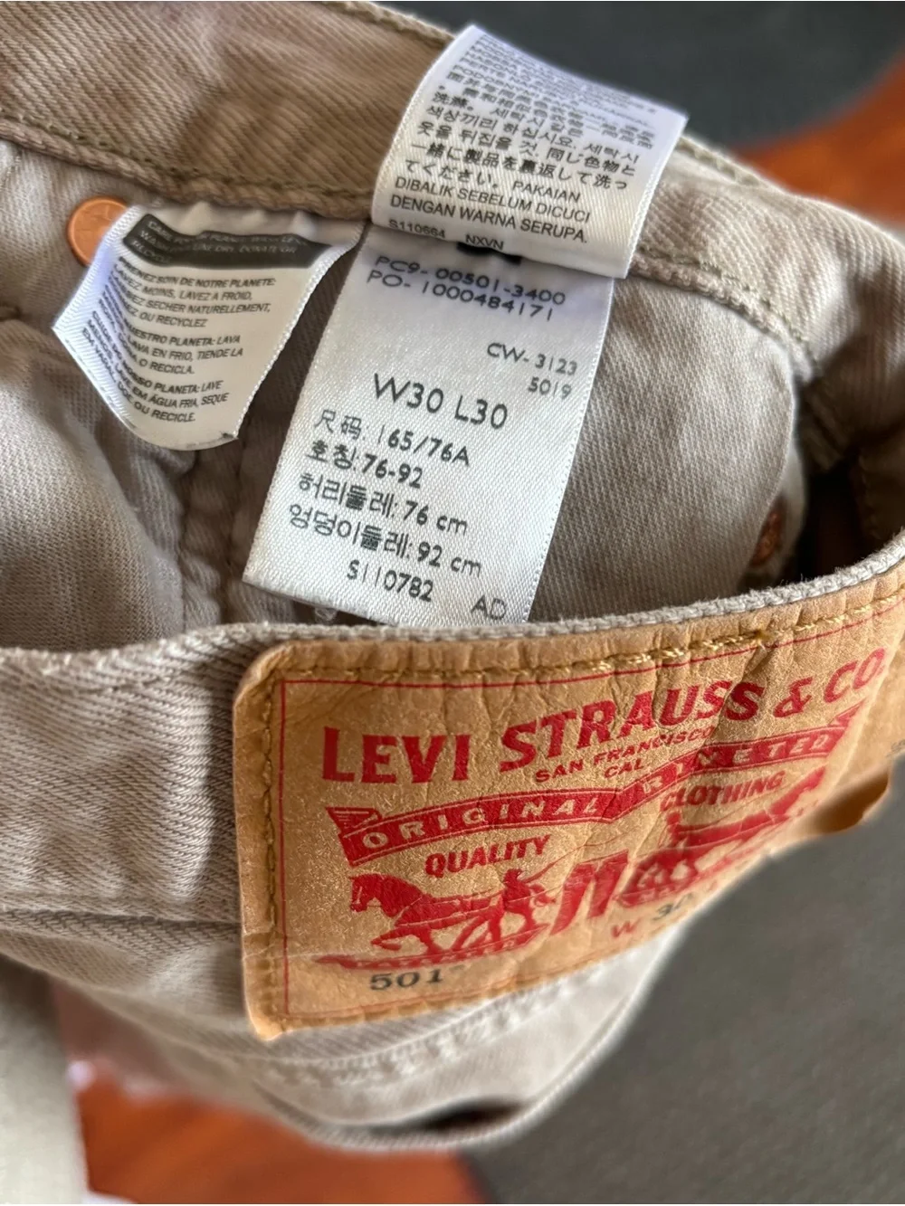Levi's 501® Straight Jeans in gray color